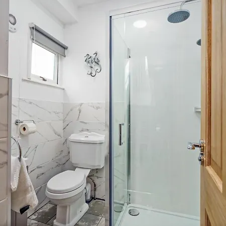 Clovelly House Beautiful 5 Bedroom, 5 Bathroom Home Berwick Upon Tweed Exterior photo
