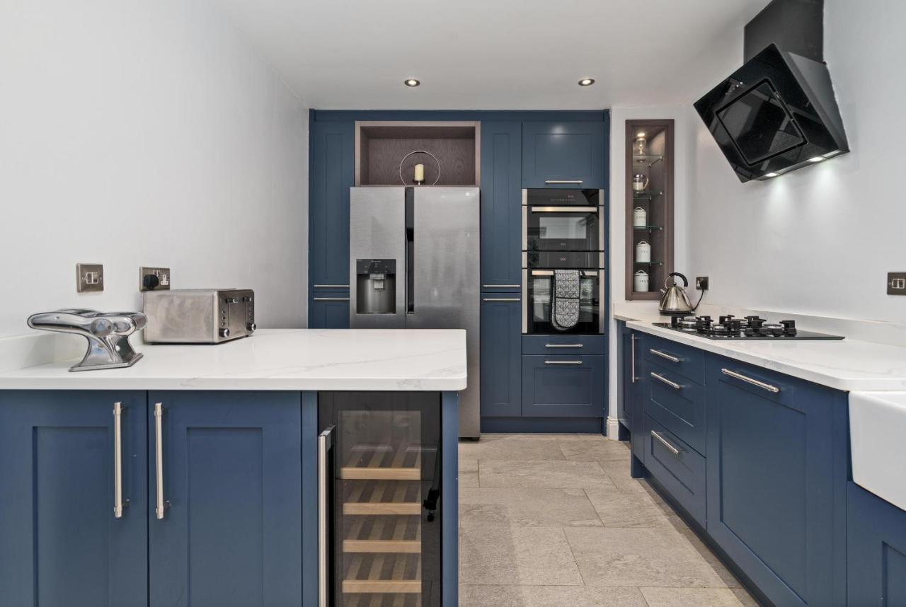 Holiday home Clovelly House Beautiful 5 Bedroom, 5 Bathroom *