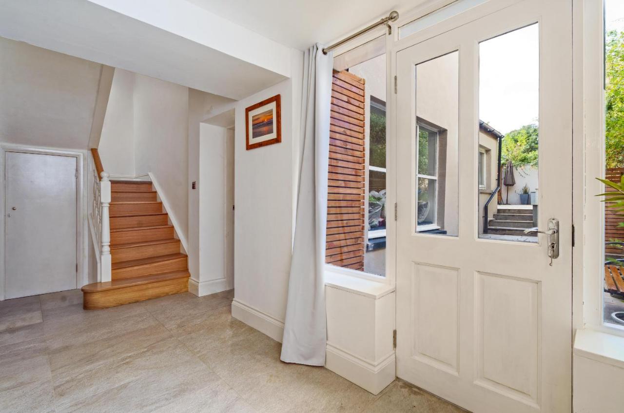 Clovelly House Beautiful 5 Bedroom, 5 Bathroom Berwick Upon Tweed